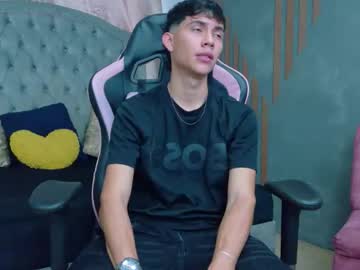 Arontawers February 25, 2026 Chaturbate stream image
