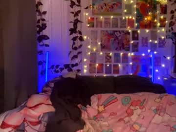 Moonvampiq February 27, 2026 Chaturbate stream image
