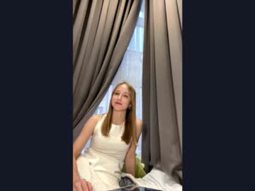 Crystalpinnt February 28, 2026 Chaturbate stream image