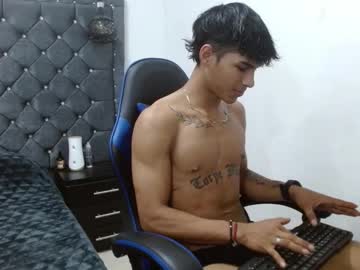Pipe_Hot04 March 01, 2026 Chaturbate stream image