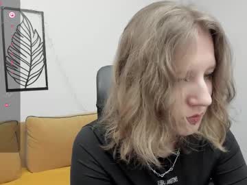 Haileyfoxy March 02, 2026 Chaturbate stream image
