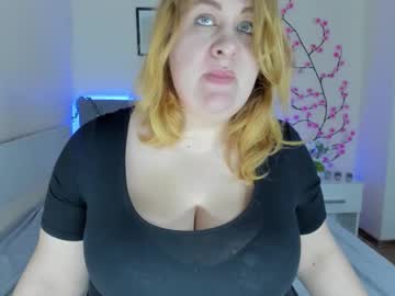 Amandaluve March 02, 2026 Chaturbate stream image