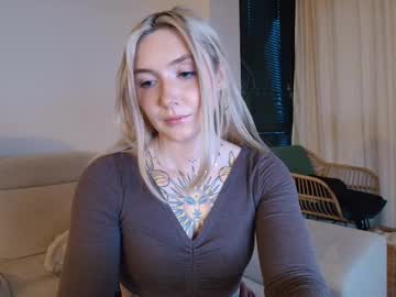 Tattoobbgirl stream photo from March 02, 2026