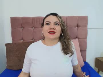 Kerly_Mature42 March 02, 2026 Chaturbate stream image