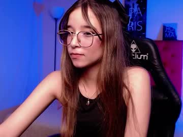Zoe_Dear stream photo from March 02, 2026