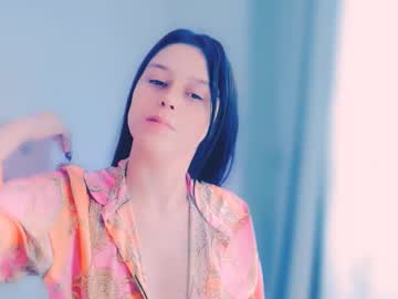 Joliinee March 03, 2026 Chaturbate stream image