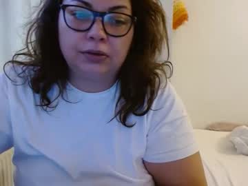 Curvymomylore March 03, 2026 Chaturbate stream image