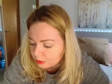 Nicolelinharts March 03, 2026 Chaturbate stream image