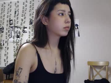 Wavy_Nights March 03, 2026 Chaturbate stream image