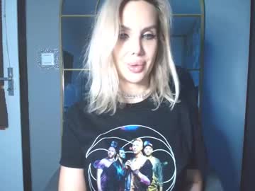 Sexyquennina March 03, 2026 Chaturbate stream image