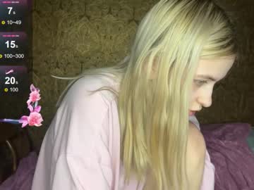 Marianamiler March 03, 2026 Chaturbate stream image
