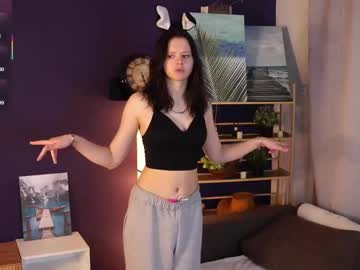 Emmiecrellin March 04, 2026 Chaturbate stream image