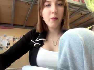 Tomokosturgeon March 04, 2026 Chaturbate stream image