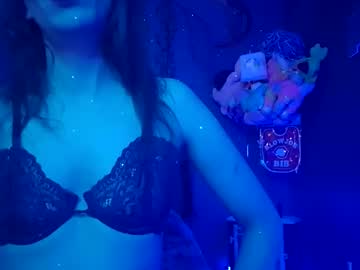 Smokeingbitch420 stream photo from March 04, 2026