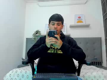Andrew_Restrepo March 04, 2026 Chaturbate stream image
