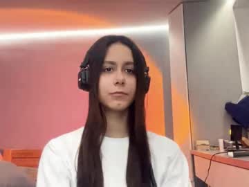 Celinebinegar March 04, 2026 Chaturbate stream image