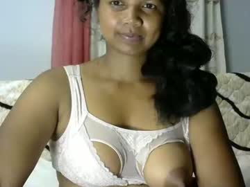 Juicy_Pretty March 05, 2026 Chaturbate stream image
