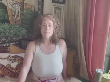 Arielabai March 05, 2026 Chaturbate stream image
