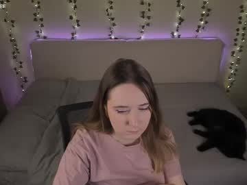 Elovinora March 05, 2026 Chaturbate stream image