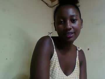 Santiola March 05, 2026 Chaturbate stream image
