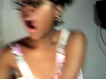Ellah245 March 06, 2026 Chaturbate stream image