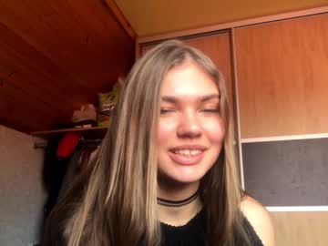 Elizavernon March 09, 2026 Chaturbate stream image