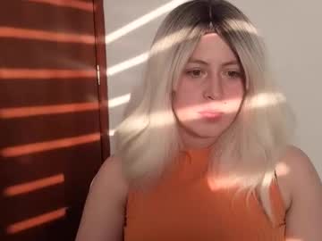 Francescaasmith March 09, 2026 Chaturbate stream image