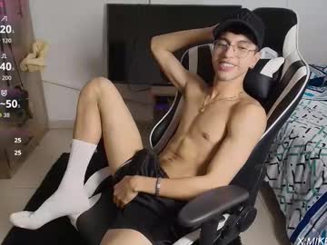 Mike_Pineapple March 10, 2026 Chaturbate stream image