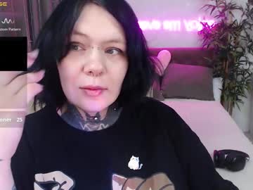 Qwerty_Annie March 10, 2026 Chaturbate stream image