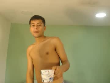 Danielitopapii March 10, 2026 Chaturbate stream image