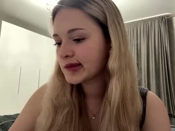 Candelariahile March 10, 2026 Chaturbate stream image