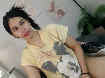 Momi_Khem019 March 10, 2026 Chaturbate stream image