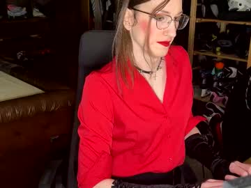 Queenariatloak March 10, 2026 Chaturbate stream image