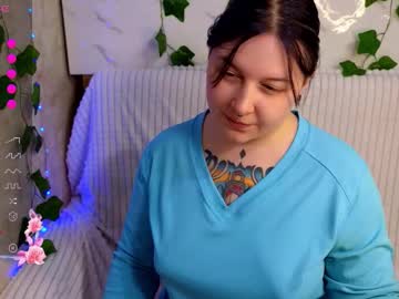 Foxgirlandmerguis stream photo from March 11, 2026