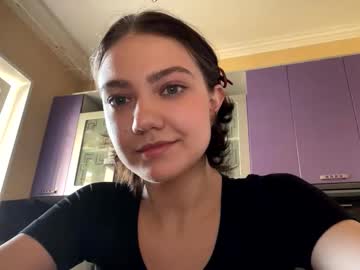 Halinacaples March 11, 2026 Chaturbate stream image