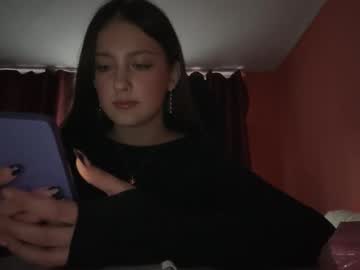Trinaignasiak March 11, 2026 Chaturbate stream image