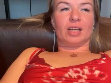 Riana894237 March 11, 2026 Chaturbate stream image