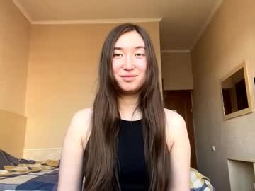 Xeniabungard March 12, 2026 Chaturbate stream image