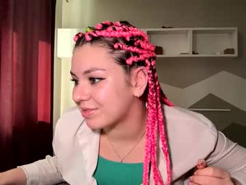 Karisaeitniear March 12, 2026 Chaturbate stream image