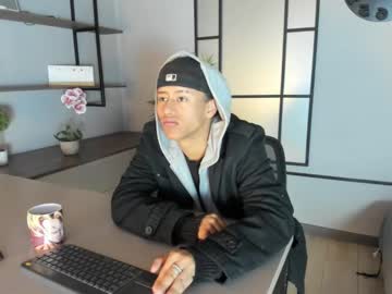Labrinthteasing March 12, 2026 Chaturbate stream image