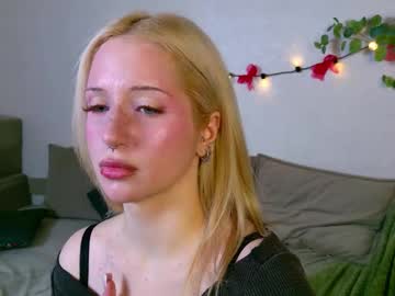 Lumlue March 12, 2026 Chaturbate stream image