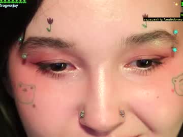 Frogessjay March 14, 2026 Chaturbate stream image
