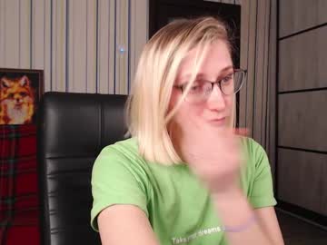 Vikaericka March 15, 2026 Chaturbate stream image