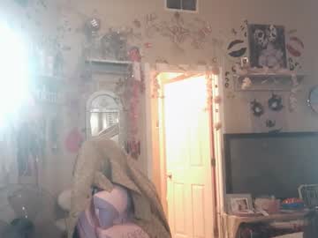 Prettiegreeneyes March 16, 2026 Chaturbate stream image