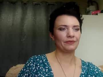 Hotmamaqueen234 March 16, 2026 Chaturbate stream image