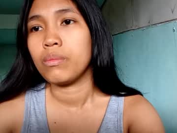 Roseliaboullion March 18, 2026 Chaturbate stream image