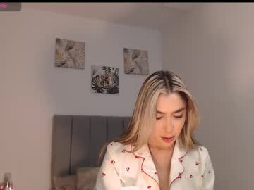 Mariana_Es March 18, 2026 Chaturbate stream image
