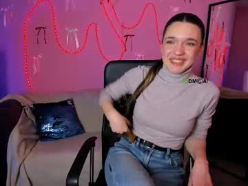 Alira_Glow March 18, 2026 Chaturbate stream image