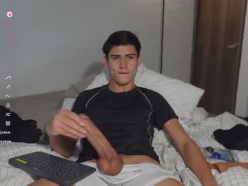 Hey_Cesard March 18, 2026 Chaturbate stream image