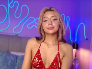 Sofly_S March 18, 2026 Chaturbate stream image
